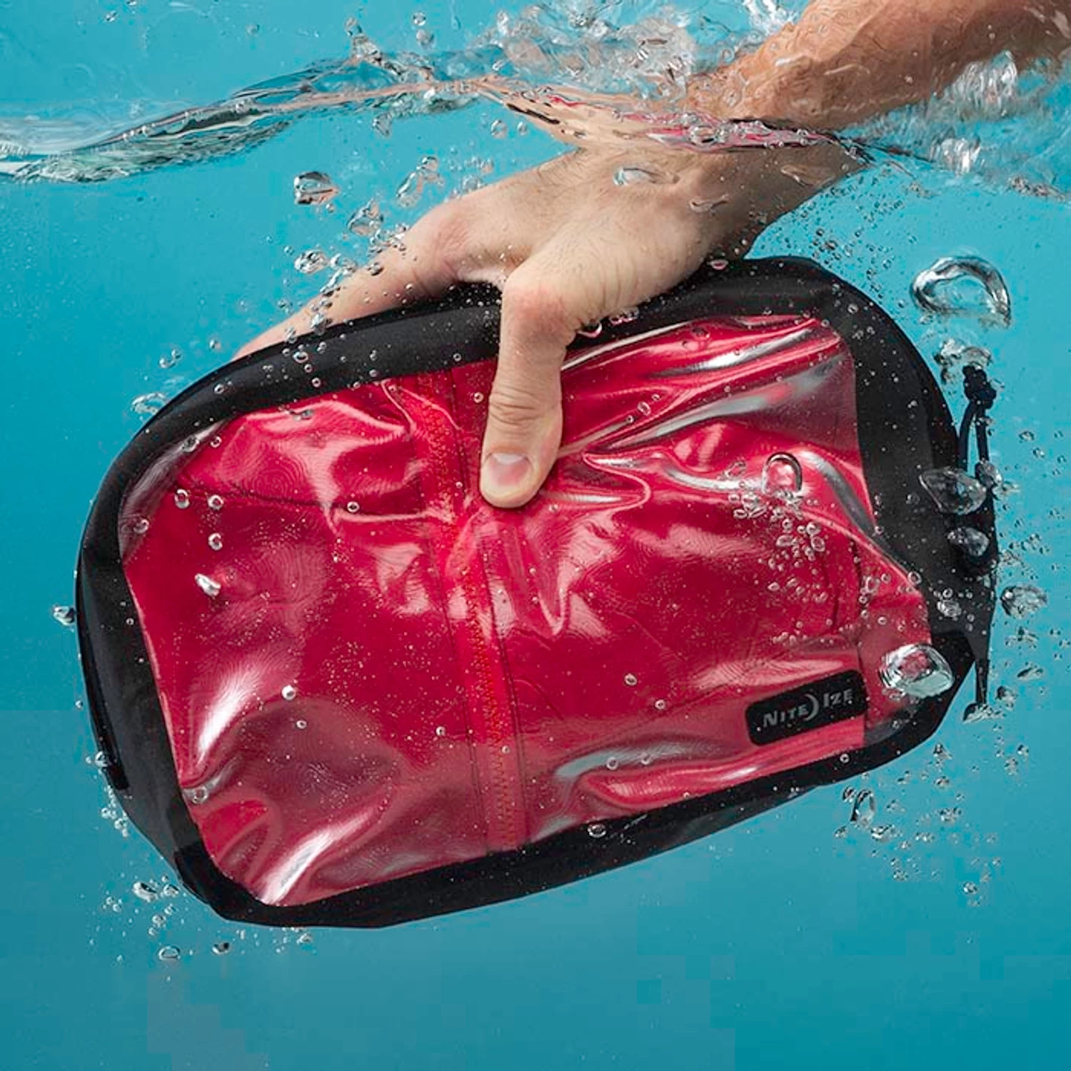 Nite Ize RunOff Waterproof Medium Packing Cube 5 Nite Ize RunOff Waterproof Medium Packing Cube - Image 3