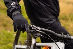 Sealskinz Waterproof All Weather Lightweight Glove With Fusion Control™ -Paddle Sports Shop SRF1256 Large 38866.1666285908